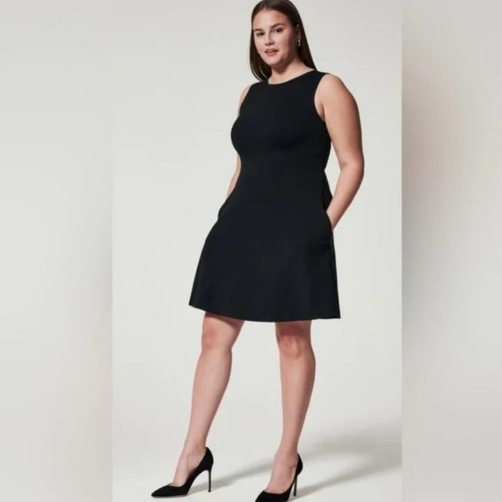 NEW Spanx Perfect Fit & Flare Minidress Black M NWT